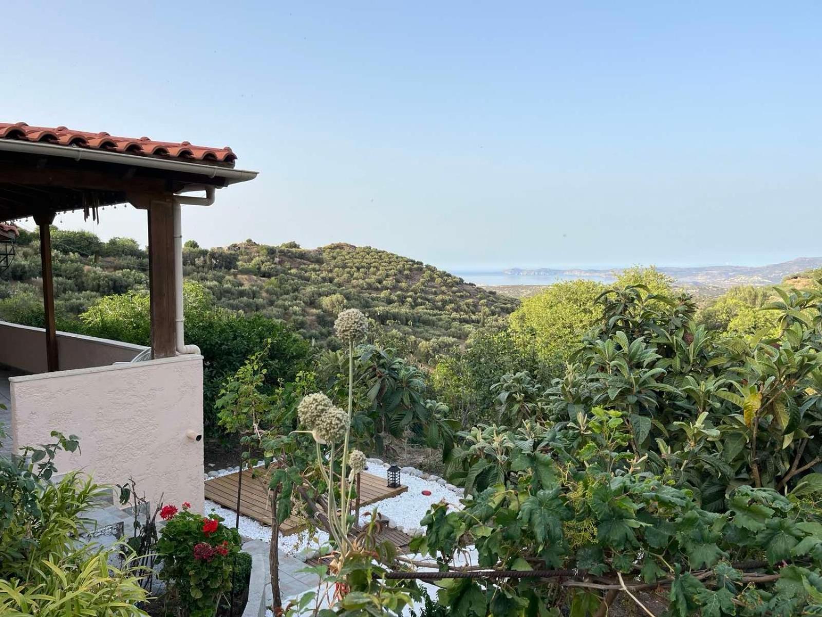 The Garden House, Sitia Appartement Buitenkant foto