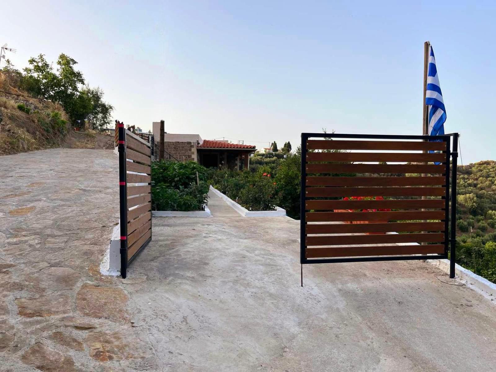 The Garden House, Sitia Appartement Buitenkant foto